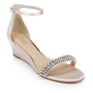 Badgley Mischka Lora Low Wedge Sandal - champagne satin - size 7